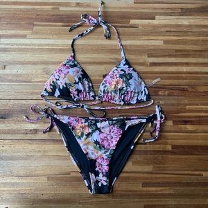 NWOT Vitamin A String Bikini: Elle Tie Side Bottom + Gia Reversible Top / 10/L